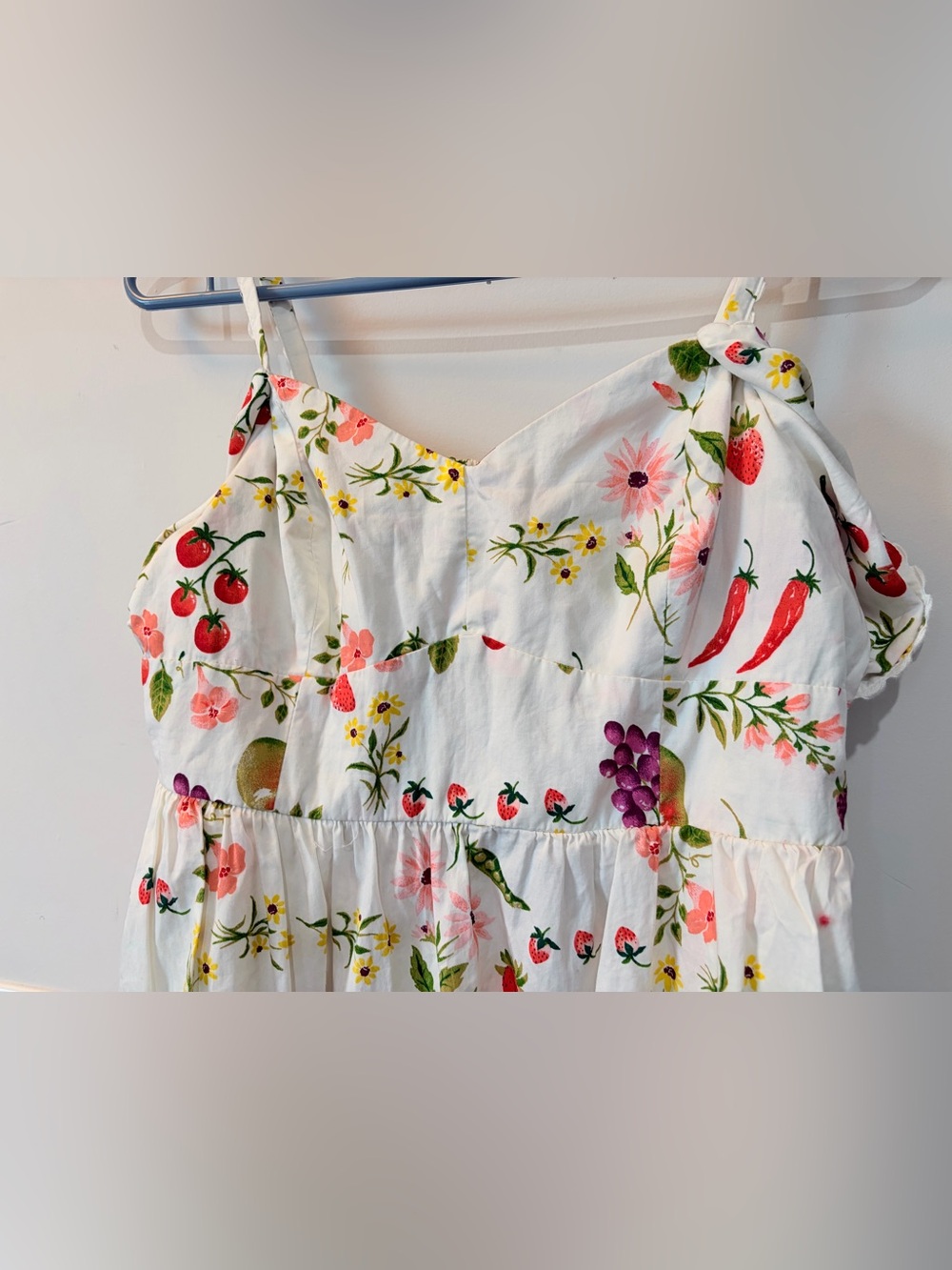 Adorable Old Navy tie-front midi fit & flare dress - Picture 9 of 12